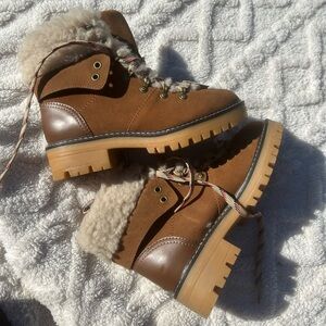 Women’s ankle boots